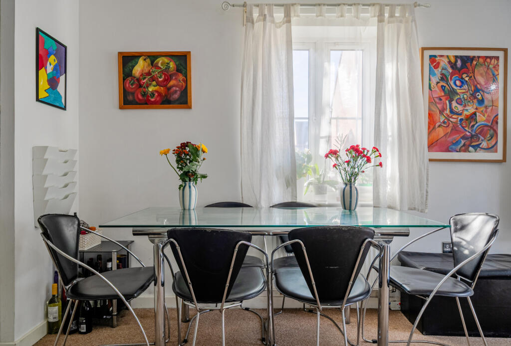 Apartment in Oxford - View 3