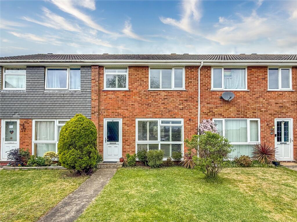 3-bed terraced on 42, De Havilland Way, Christchurch, Dorset, BH23, £325,000