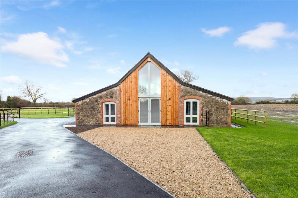 Main image of property: The Cart House, Villa Farm, Hewish, Weston-super-Mare, Somerset, BS24