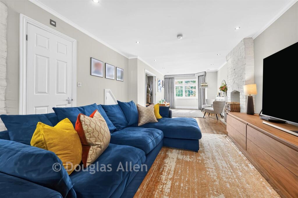House in Epping Forest, Epping - View 2