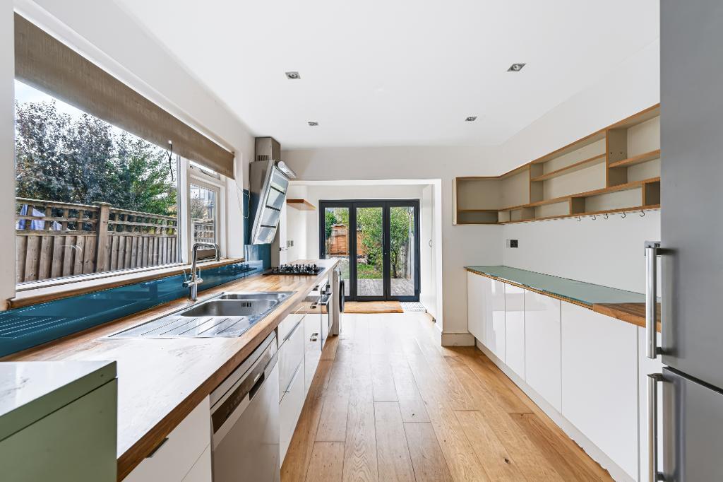 Altenburg Avenue, Ealing, London, W13 9RN photo 4