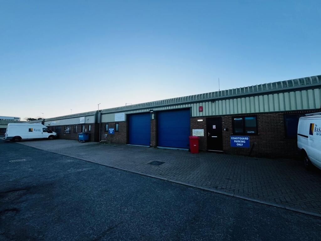 Main image of property: 27, 31/33, 35, Schneider Business Park , Schneider Close , Felixstowe , Suffolk , IP11 3SS
