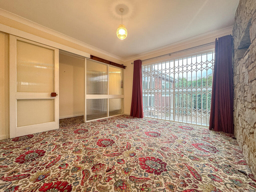 House in Hereford, Bishopstone - More