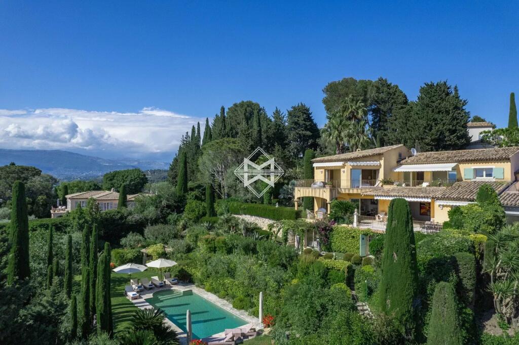 Main image of property: Provence-Alps-Cote d`Azur, Alpes-Maritimes, Mougins