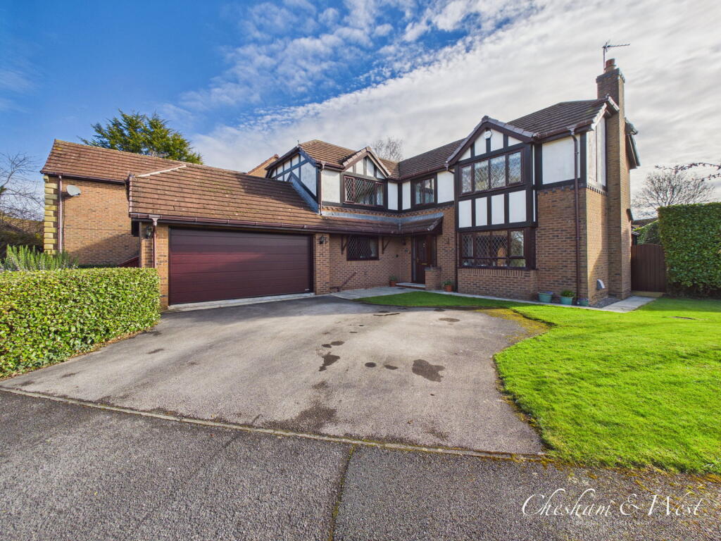 Main image of property: The Oaks, St Michaels, PR3