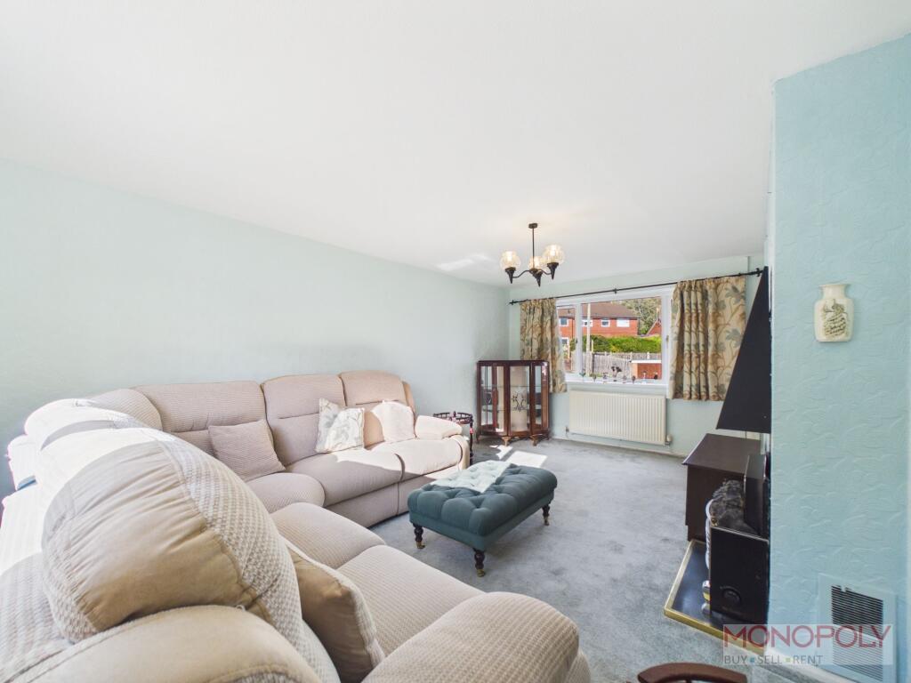 House in Wrexham, Maesydre, Acton - View 3