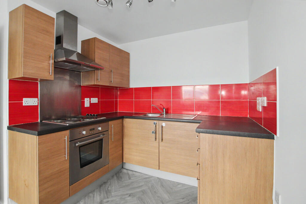 Apartment in Stoke-on-Trent - View 4