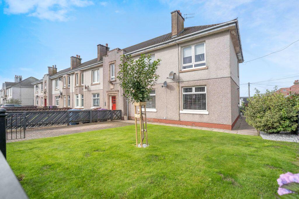 Main image of property: 18a, Royal Avenue, Largs, KA30 9JL
