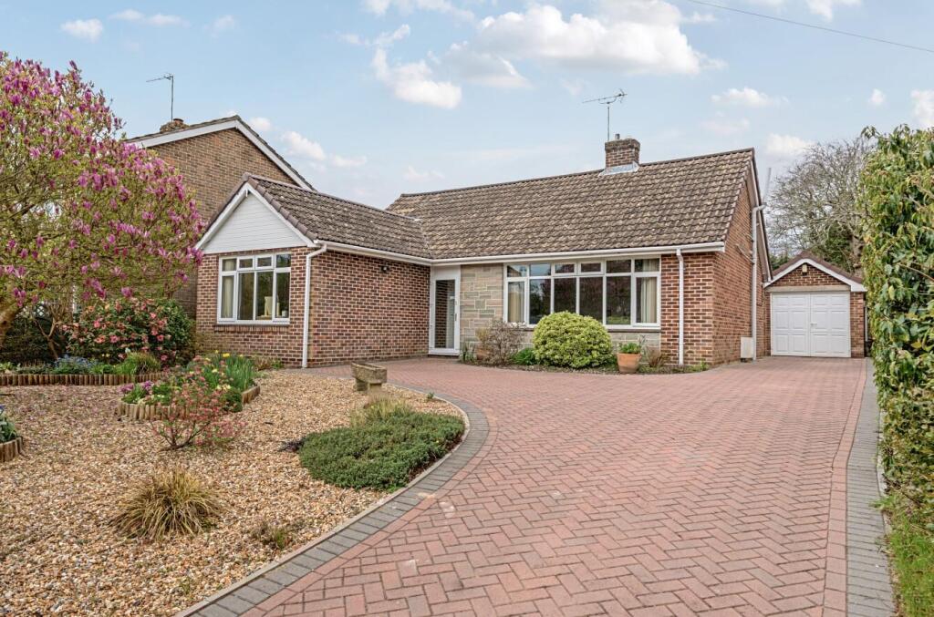 Main image of property: Hocombe Drive, Hiltingbury, Chandler' Ford