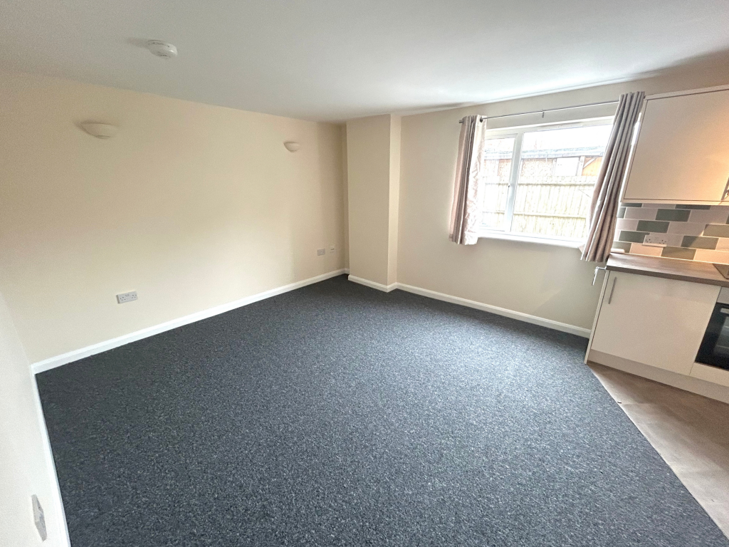 Apartment in Canterbury - View 3