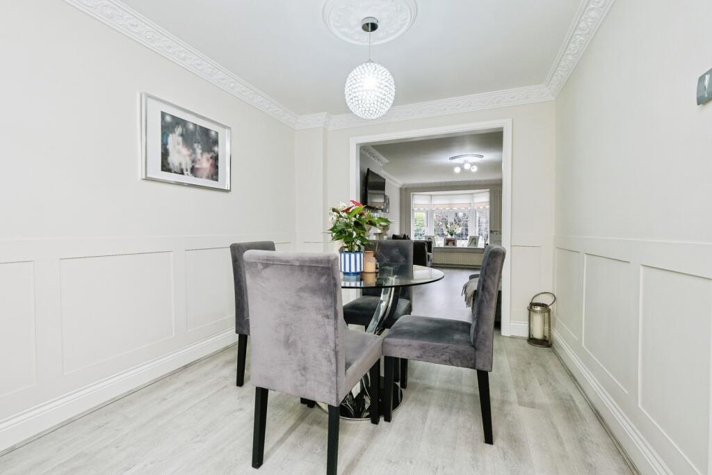 House in Romford - View 3