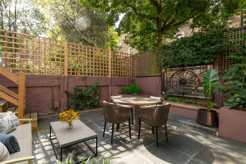 Main image of property: Shalcomb Street, Chelsea, SW10