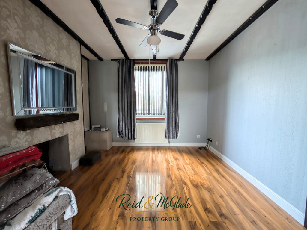 House in Flint - View 4