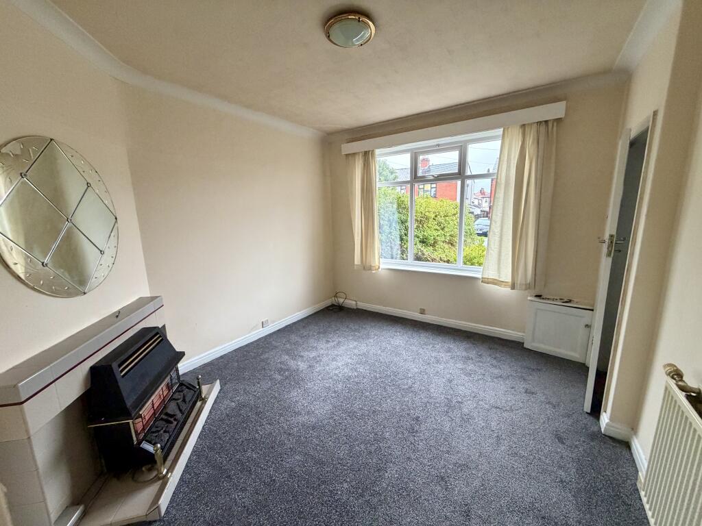 Courtfield Avenue, Blackpool photo 2