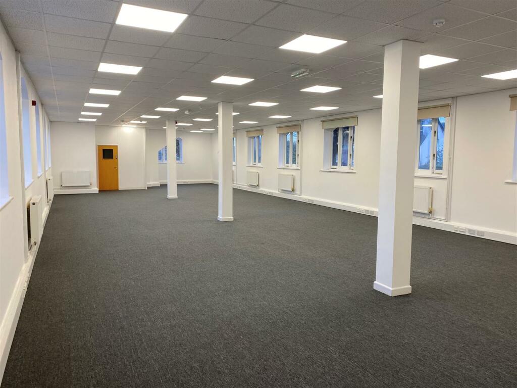 internal 2.jpg