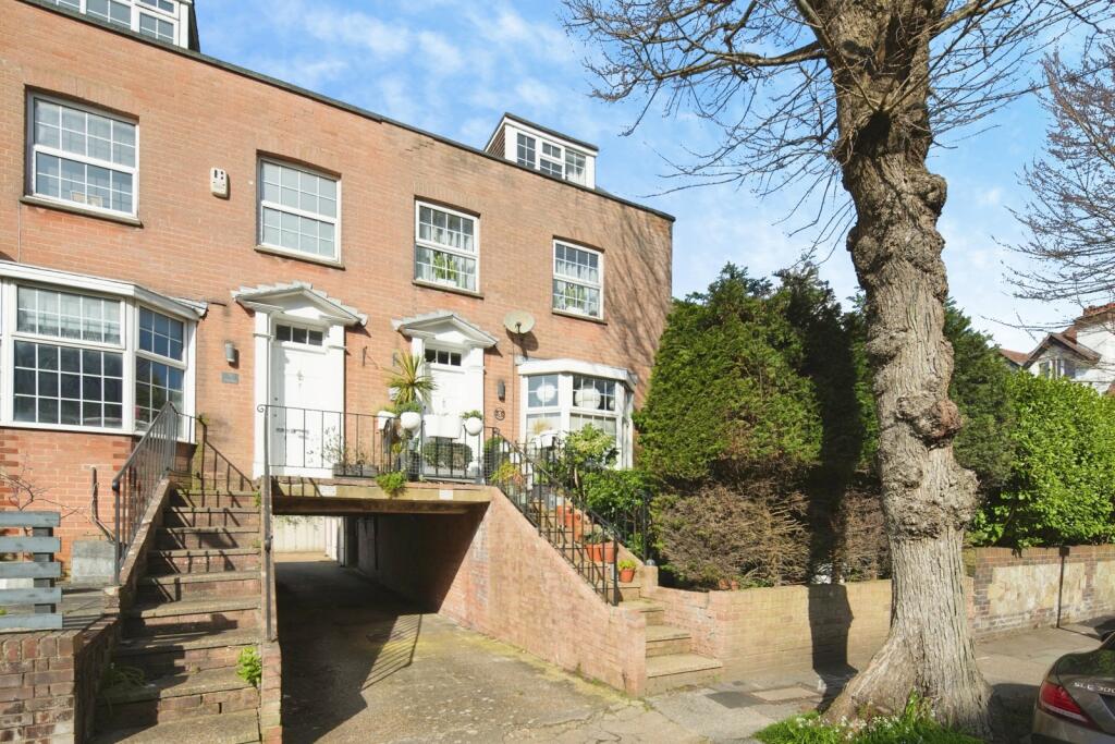 Main image of property: York Avenue, HOVE, East Sussex, BN3