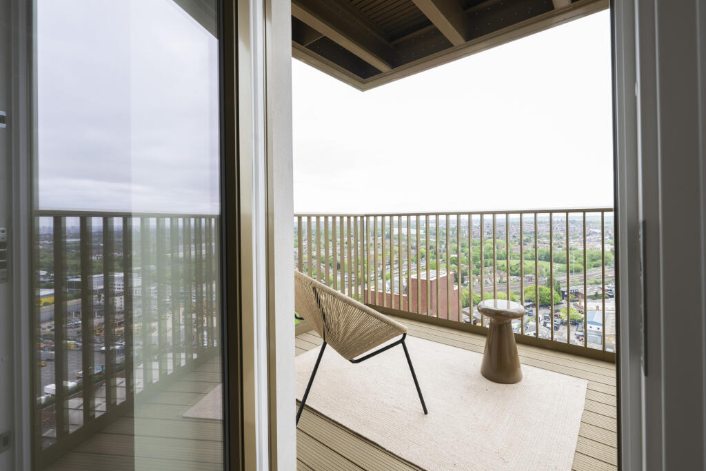 Apartment in London - View 5