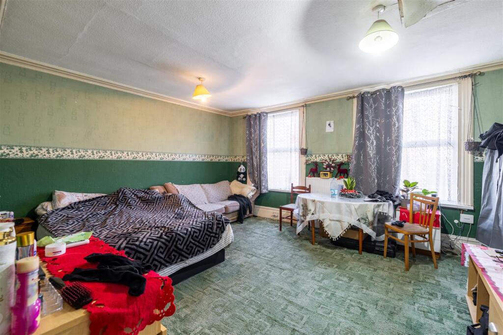 House in Boston, Bargate, Witham - View 5