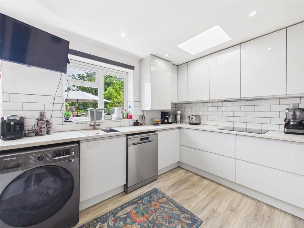 House in Harrow - More