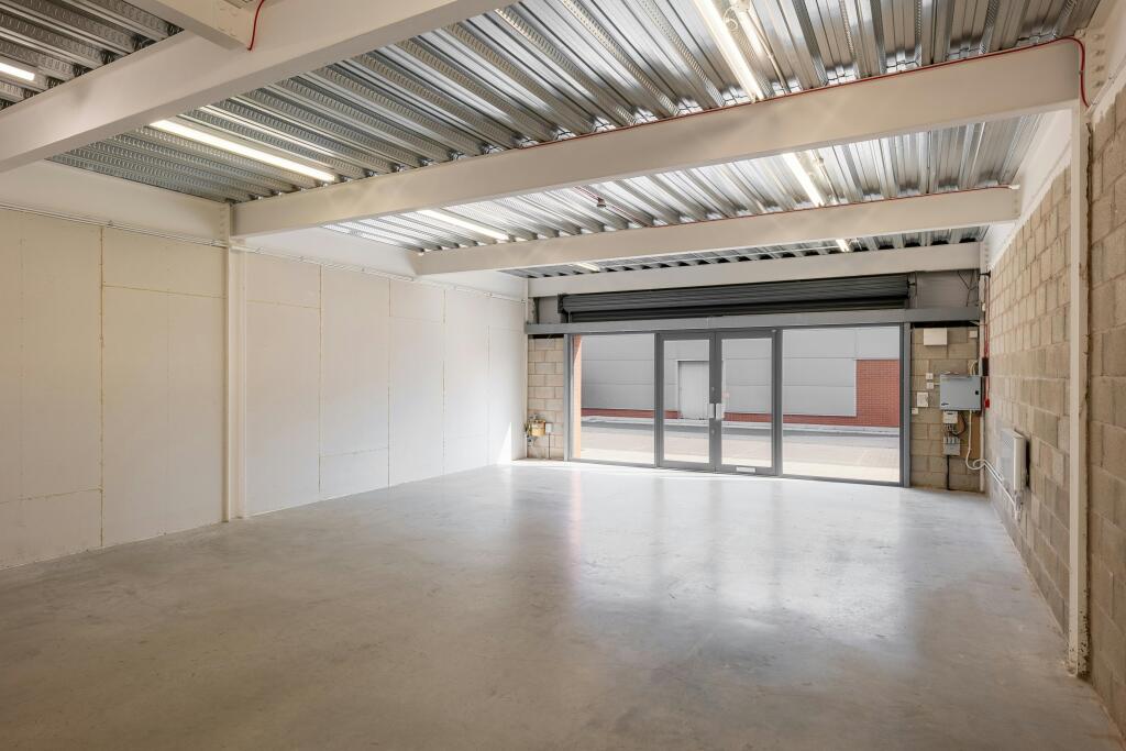 BroughtonInternal.jpg