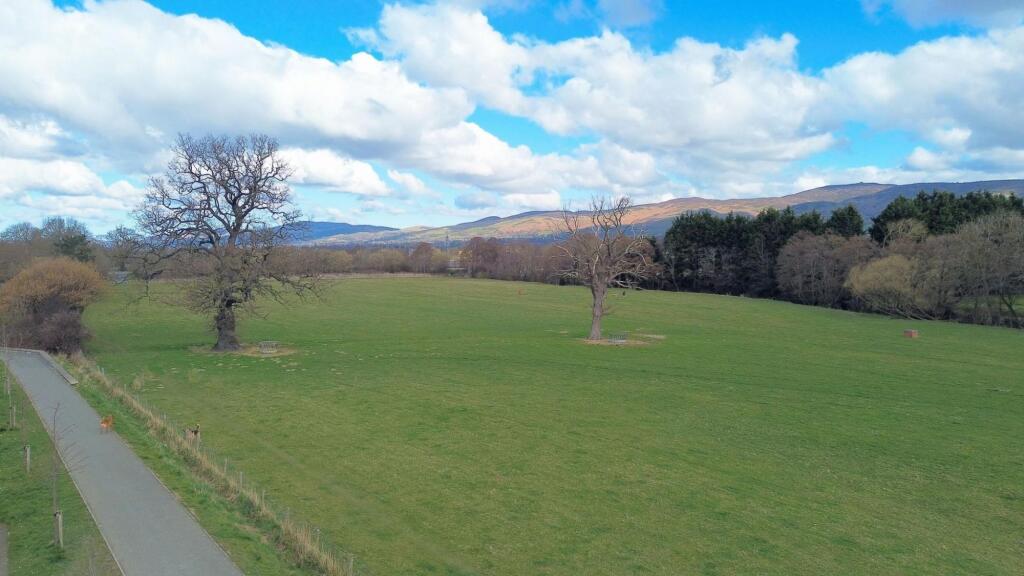 Stryd Yr Wylan, Ruthin, LL15 photo 3