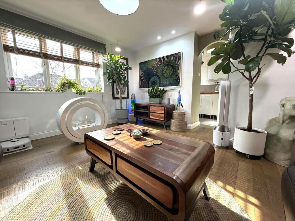 Main image of property: Chiswell Court, Watford