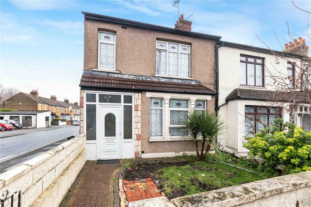 Main image of property: Upper Wickham Lane, Welling, Kent, DA16