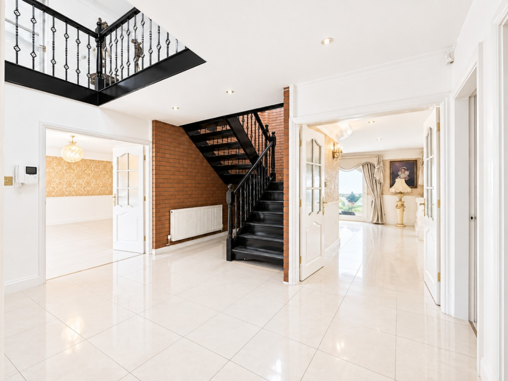 House in Sefton, Liverpool City Region - View 5