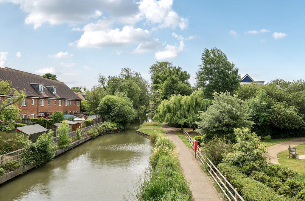 Main image of property: Complins Close, The Waterways, Summertown
