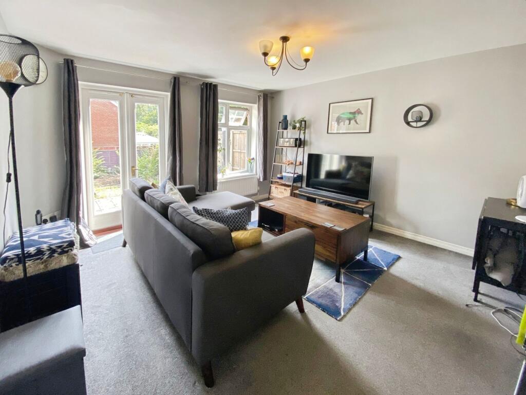 Julius Close, Basingstoke, RG24 photo 4