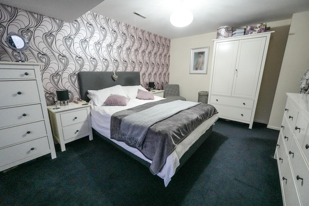 Additional image 16 of Barnfordhill Close, Oldbury, B68