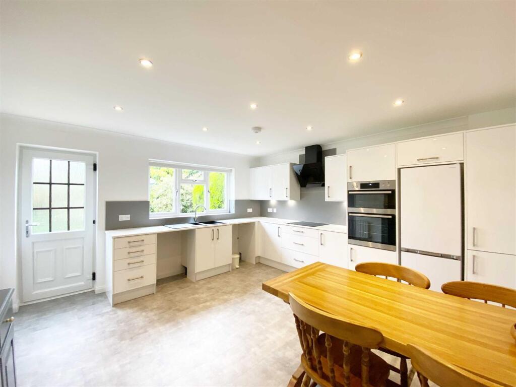 House in York - View 4