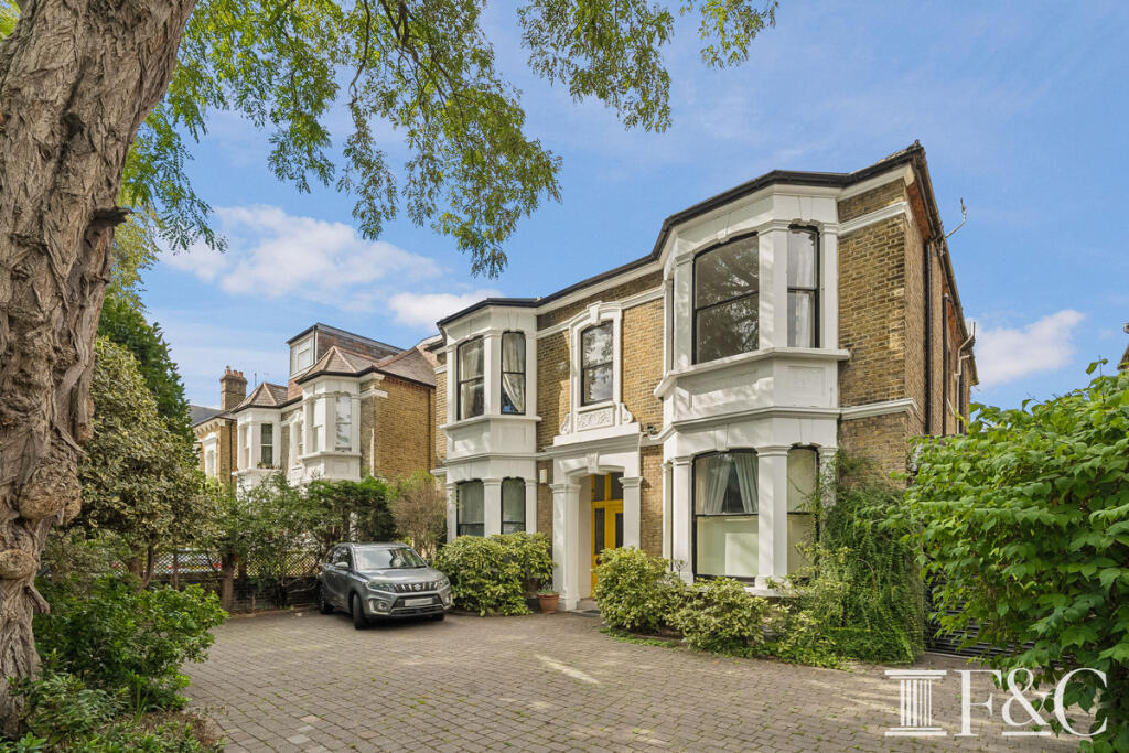 House in London - View 4