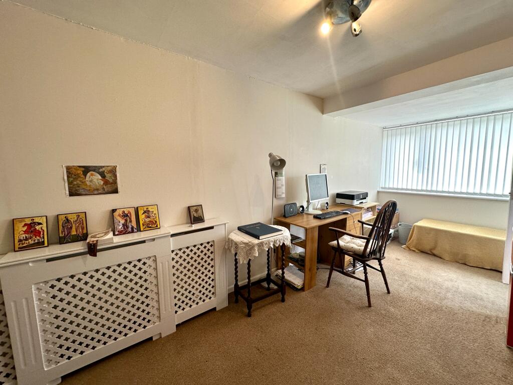 House in Wolverhampton - View 5