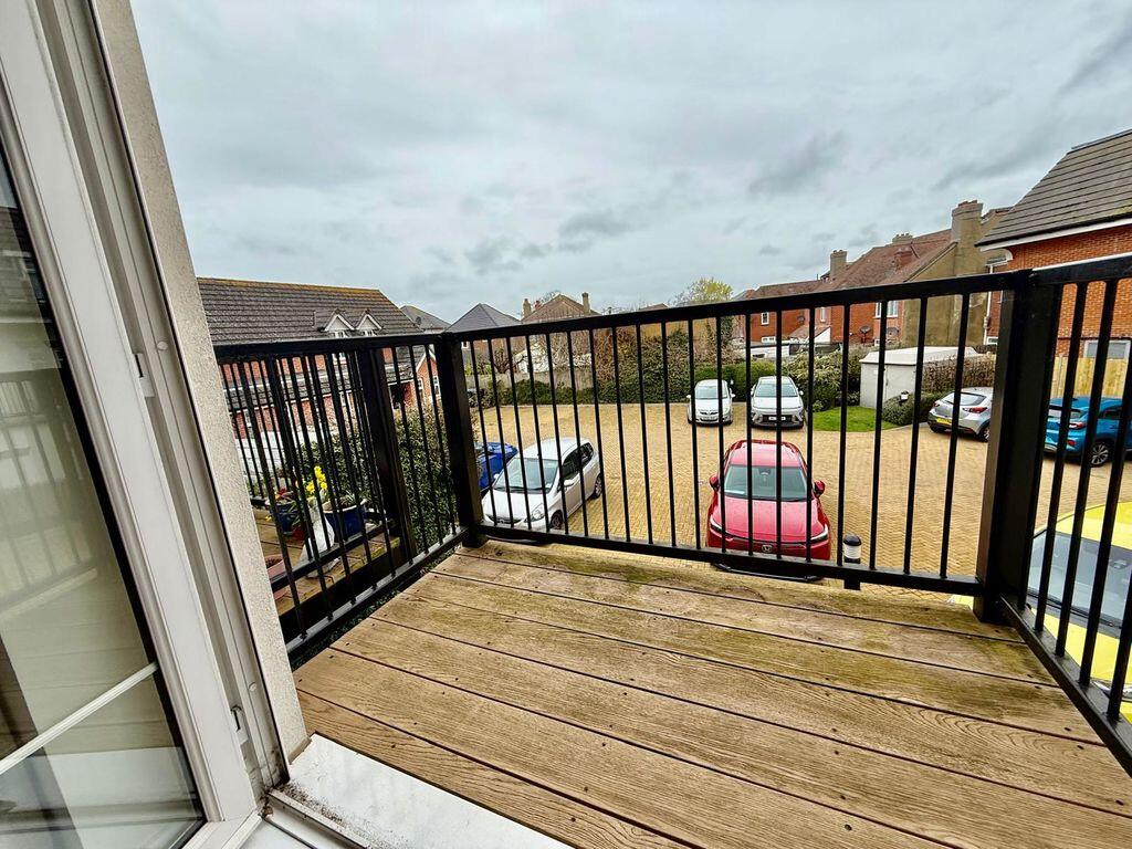 Tuckton Road, Tuckton photo 3