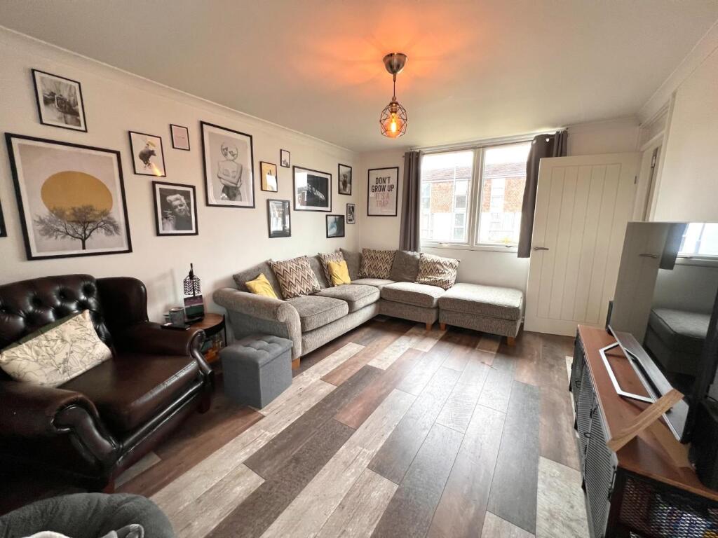 House in Northampton - View 5