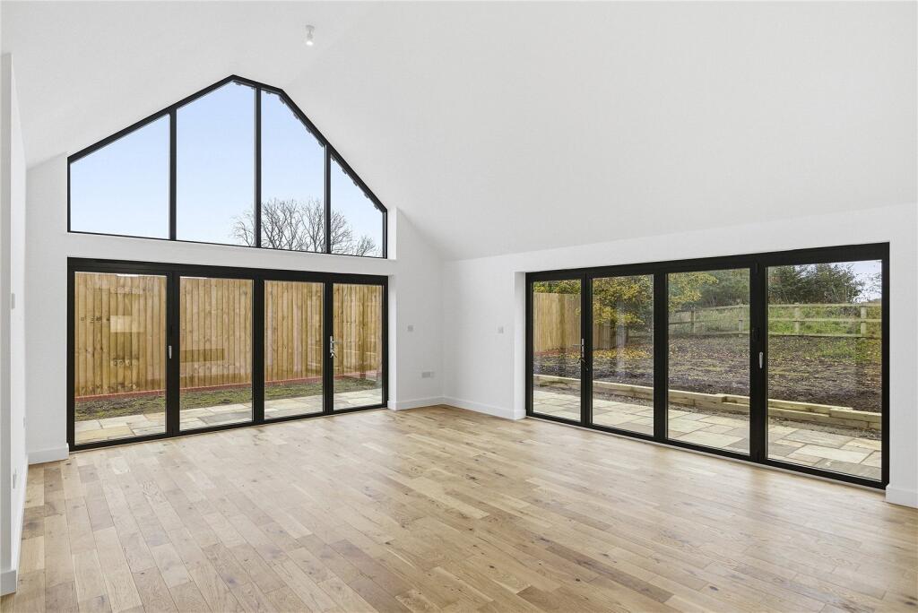 The Pastures, Wramplingham Road, Wymondham, NR18 photo 4