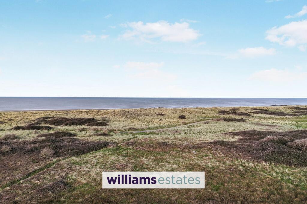 Green Lanes, Prestatyn, LL19 photo 3