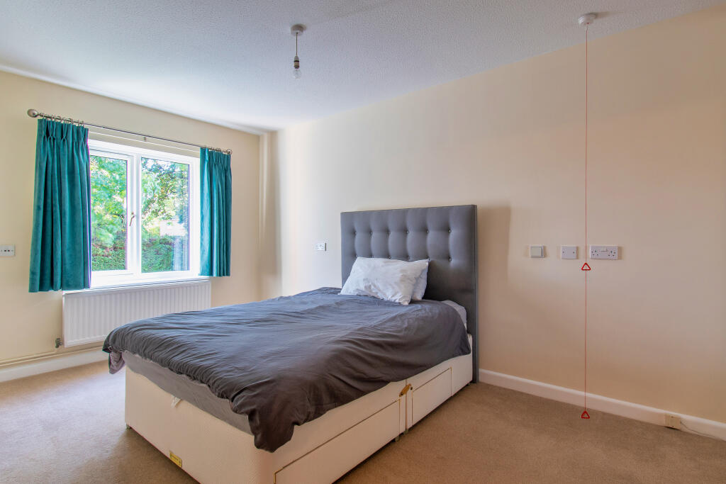 Kennet Court, Wokingham, Berkshire - View 5