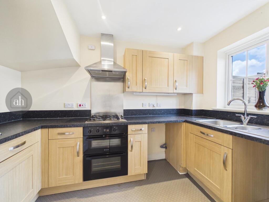 House in Mid Suffolk, Combs Ford, Stowmarket - View 2