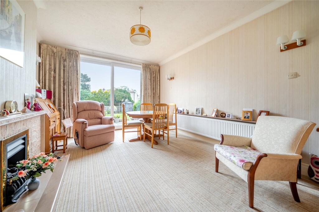 House in Bromley - View 4