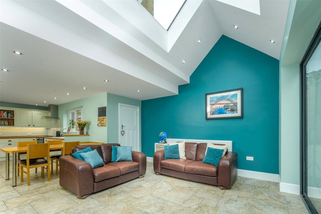 Springwell Road, Durham, DH1 photo 4