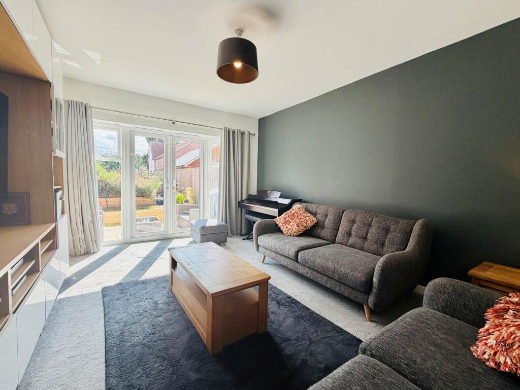 House in South Oxfordshire, Willowbrook Park, Didcot - View 4