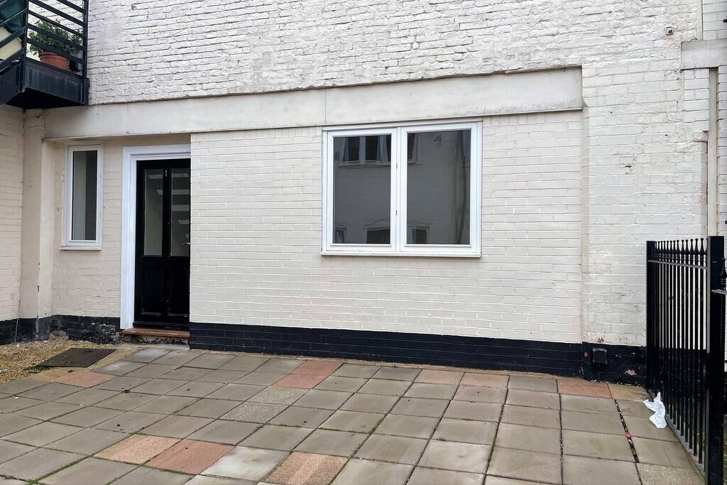 Property photo 8