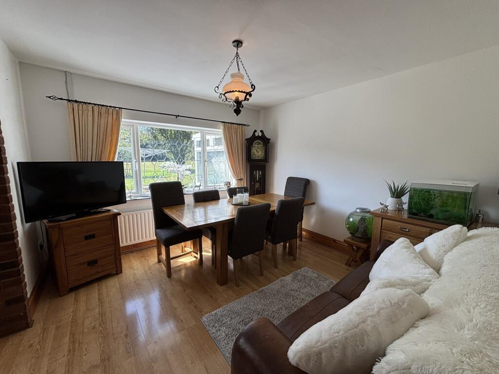 House in Swansea, Manordeilo and Salem - View 4