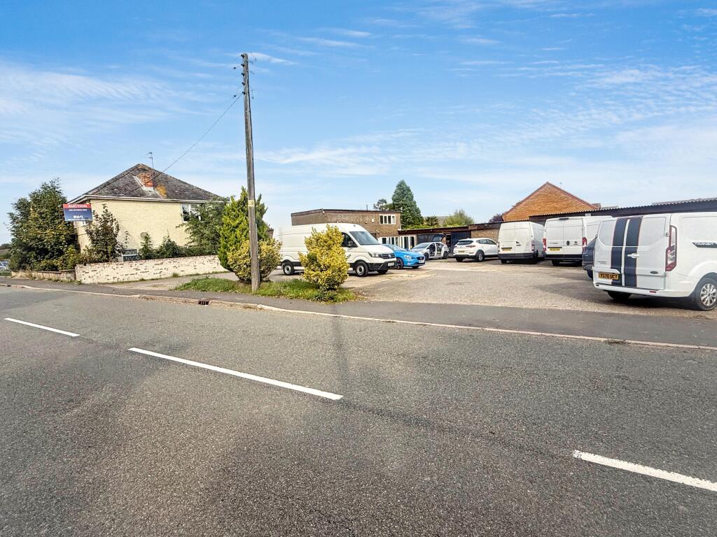 Main image of property: 192 & 194 Barrier Bank, Cowbit, Lincolnshire, PE12 6AL