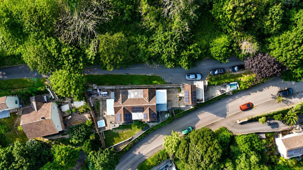 Upper Torrs Park, Ilfracombe, Devon, EX34 photo 3