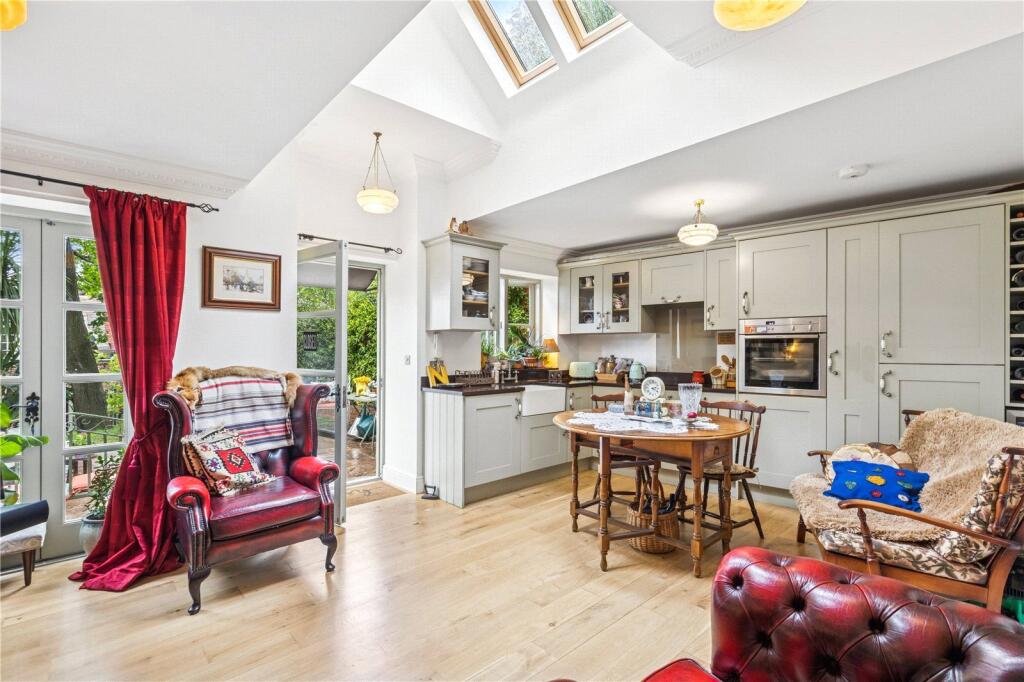 House in London - View 4