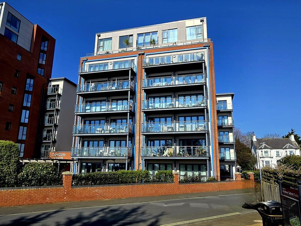 Pavilion Court, Felixstowe photo 4