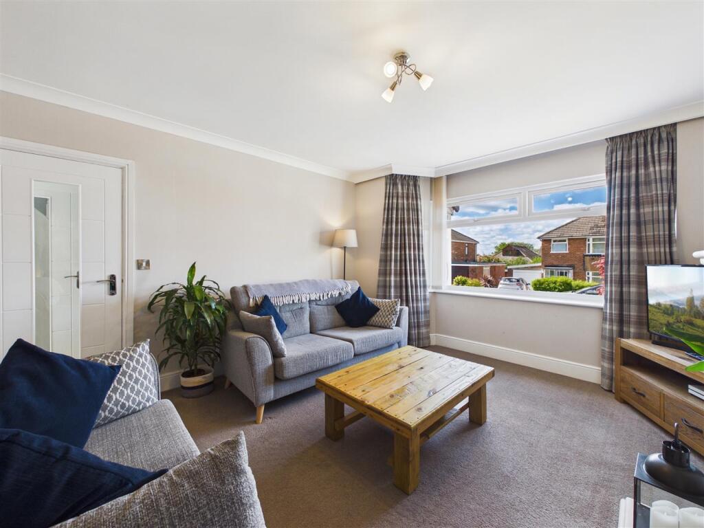Salisbury Avenue, Dronfield photo 2
